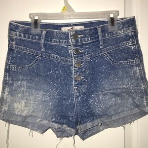 ❤️HOLLISTER HIGH WAISTED SHORTS❤️